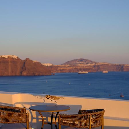 Oia Treasures Art Suites Kültér fotó