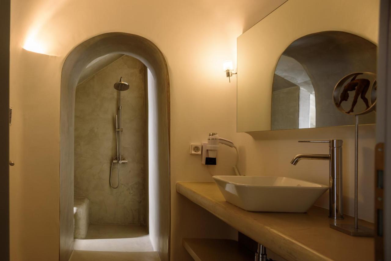 Oia Treasures Art Suites Kültér fotó