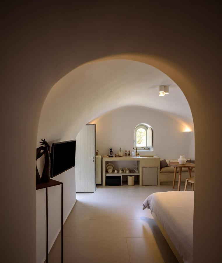 Oia Treasures Art Suites Kültér fotó
