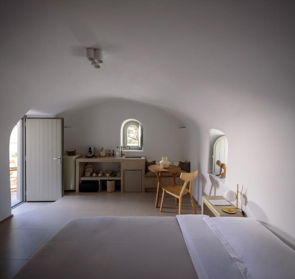 Oia Treasures Art Suites Kültér fotó